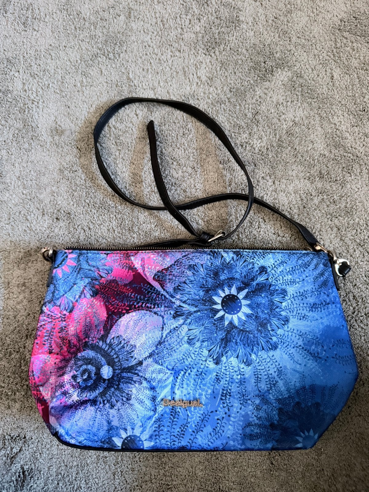 Nieuwe desigual tas, Ophalen of Verzenden, Zo goed als nieuw