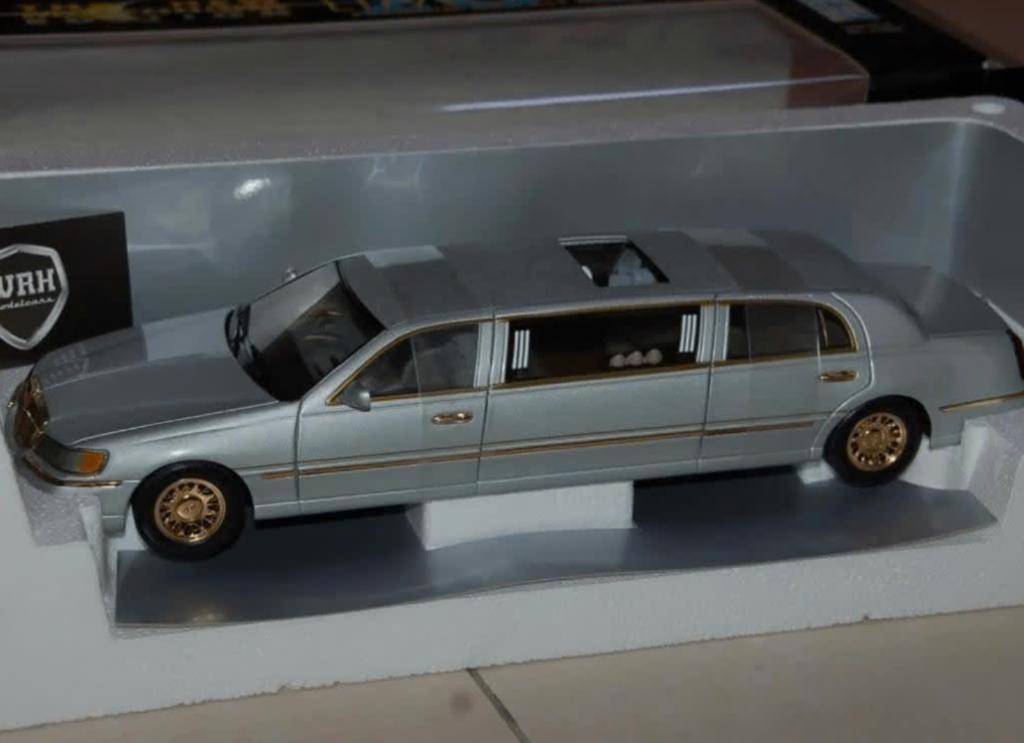 1:18 LINCOLN LIMOUSINE 2000 silver Sun star NEW in doos WRH, Verzenden, Zo goed als nieuw, Auto, Sun Star