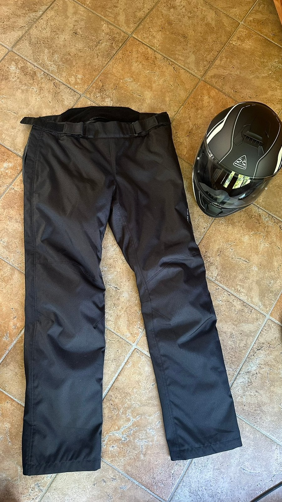 Motorbroek & helm voor dames, Motoren, Ophalen of Verzenden, Nieuw zonder kaartje, Dames, Broek | textiel