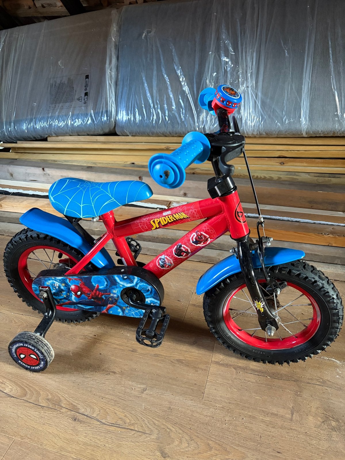 Spiderman kinderfiets 12 inch met zijwielen, Ophalen, Gebruikt, Minder dan 16 inch, Zijwieltjes