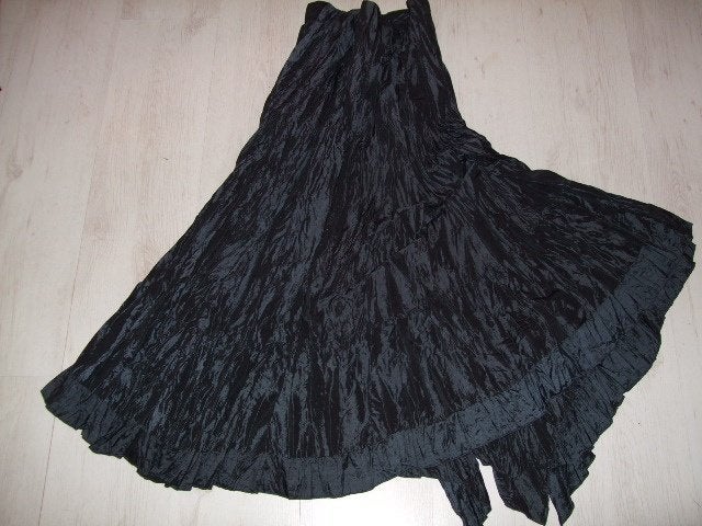 zgan zwarte glanzende rok Sandwich mt 38 € 16,00, Maat 38/40 (M), Zwart, Ophalen of Verzenden, Zo goed als nieuw