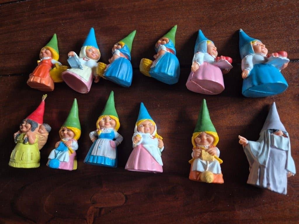 Kabouters 10 stuk, Verzamelen, Beelden en Beeldjes, Ophalen of Verzenden, Gebruikt, Fantasy