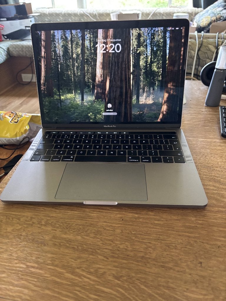 Foto 3 van MacBook Pro 2017