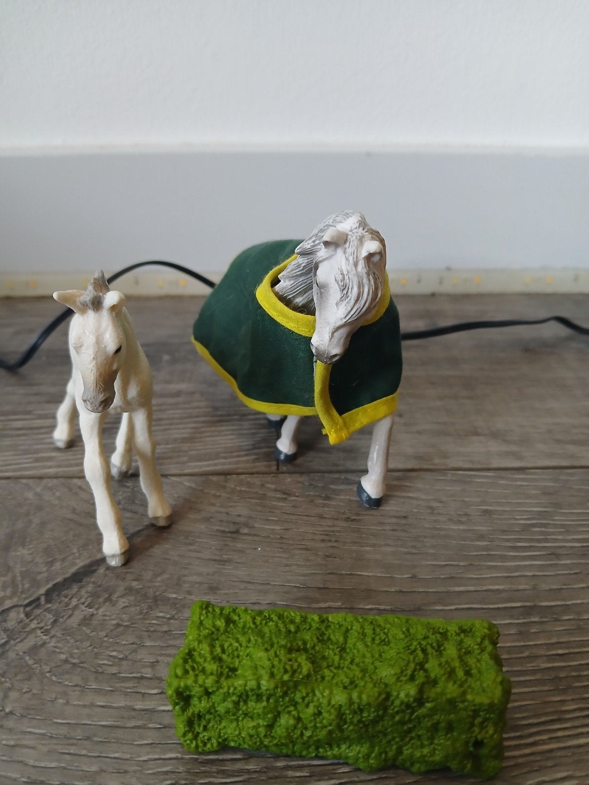Schleich paarden set met deken en veulen, Ophalen of Verzenden
