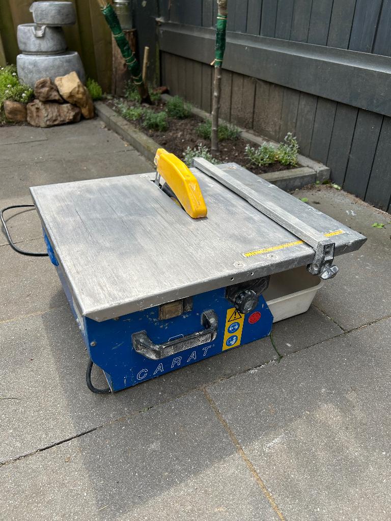 Carat tegelzaagmachine, Ophalen, Gebruikt