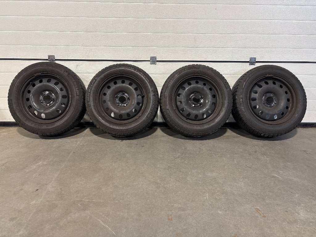 16" michelin winterbanden st. 5 x 108 c4 picasso, berlingo.., Auto-onderdelen, Ophalen, Gebruikt, 16 inch, Banden en Velgen