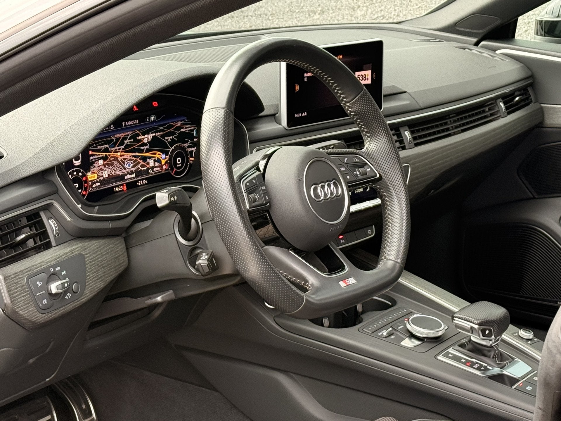 Audi A5 Sportback 40 TFSI Sport S-line Edition | B&O | VC |, Gebruikt, 1984 cc, Leder en Stof, Origineel Nederlands