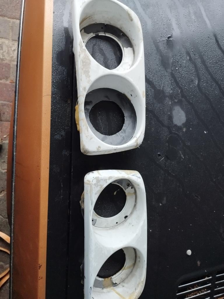Opel manta B koplamp houder, Ophalen