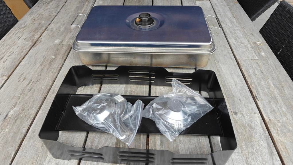 Rookoven / Smoker - Zo goed als nieuw, Huis en Inrichting, Ophalen, Zo goed als nieuw, Metaal