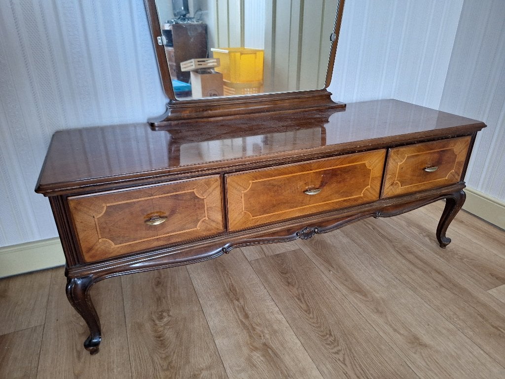 Mooie klassieke kaptafel in goede staat, Ophalen, Gebruikt, 100 tot 150 cm, Klassiek