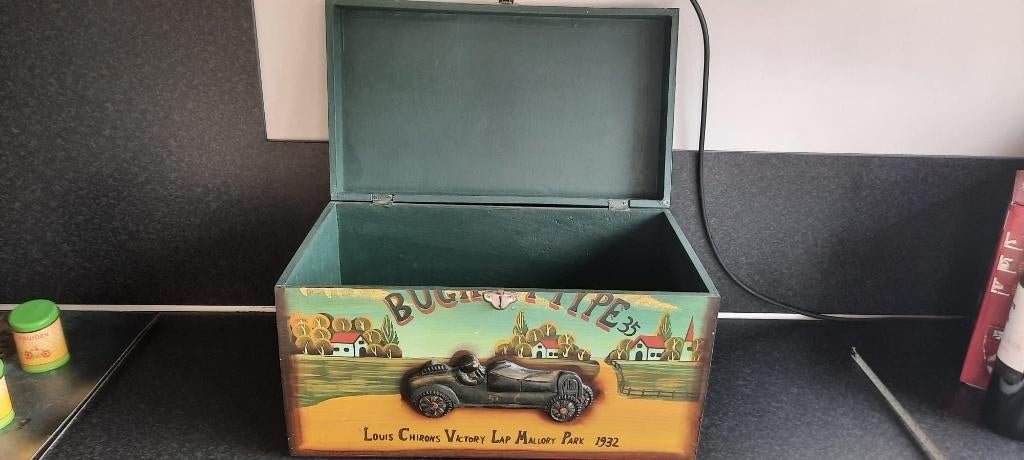 houten kist Bugatti, Minder dan 50 cm, Gebruikt, 50 tot 100 cm, Ophalen of Verzenden