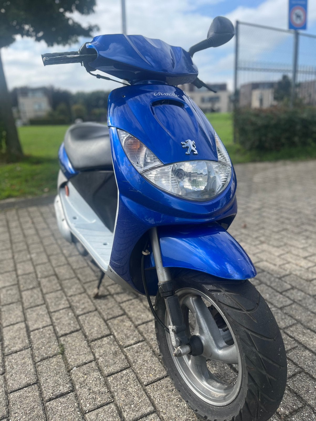 Leuke vivacity 70cc, Fietsen en Brommers, Ophalen, Zo goed als nieuw, Tweetakt, Vivacity