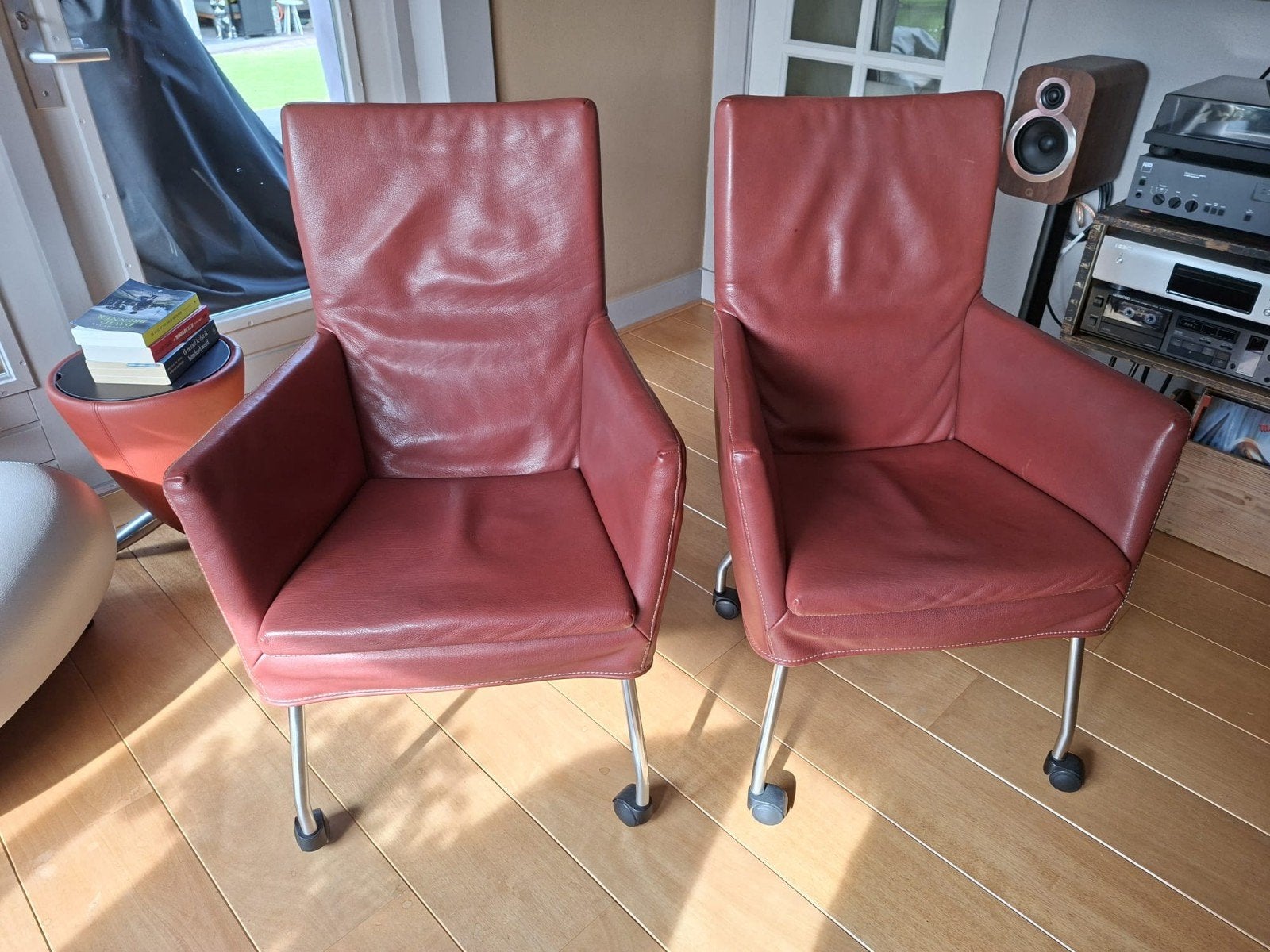 2 x Label Donna Rock fauteuils/eetkamerstoelen, Huis en Inrichting, Stoelen, Ophalen, Gebruikt, Twee, Bruin