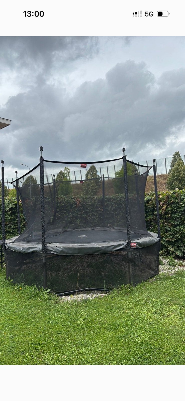 Berg trampoline 380 cm, Ophalen, Gebruikt