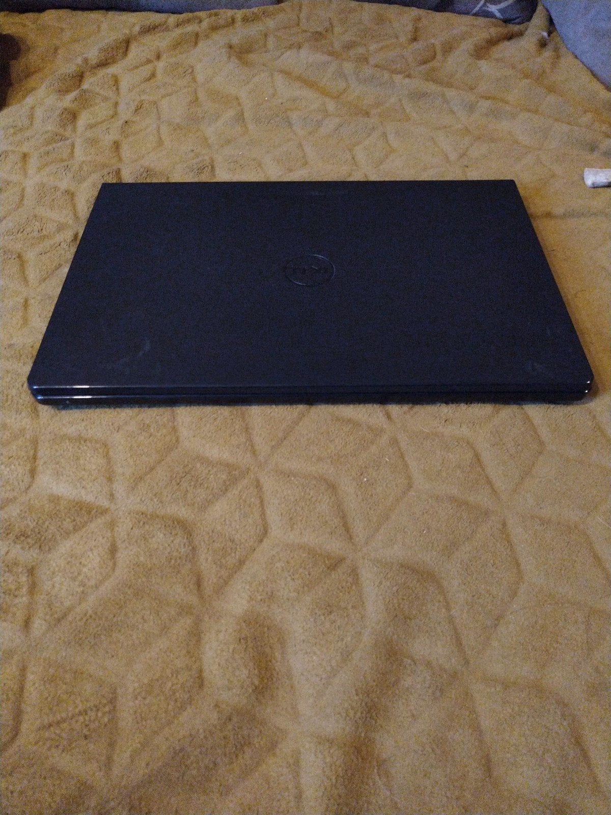 Dell Vostro 15 3000 series 16GB DDR4, Computers en Software, Met videokaart, 2 tot 3 Ghz, Intel(R) Core(TM) i5-6200U CPU @ 2.30GHz