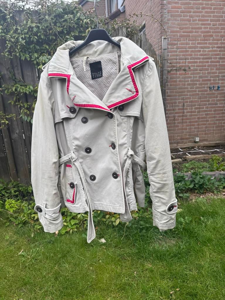 Jas voor tussen seizoenen, Kleding | Dames, Jassen | Zomer, Ophalen of Verzenden, Gedragen, Maat 38/40 (M), Beige