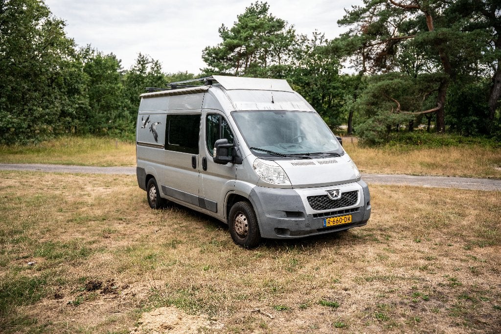 Peugeot Boxer L2H2 | Volledig off-grid camper, Caravans en Kamperen, Overige merken, Vloeistofverwarming, Tot en met 3, Particulier