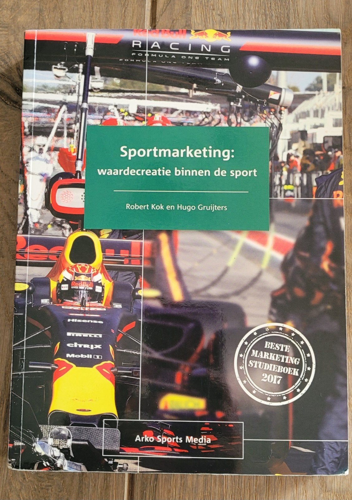 Sportmarketing: Waardecreatie binnen de sport (HBO/WO), Boeken, Robert Kok en Hugo Gruijters, Zo goed als nieuw, Gamma, HBO