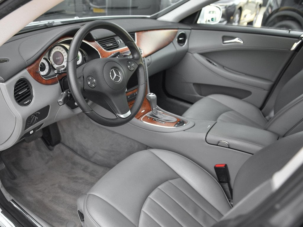 Mercedes-Benz CLS-klasse 500 Nette auto Leer Clima Cruise We, Automaat, Achterwielaandrijving, Gebruikt, 8 cilinders