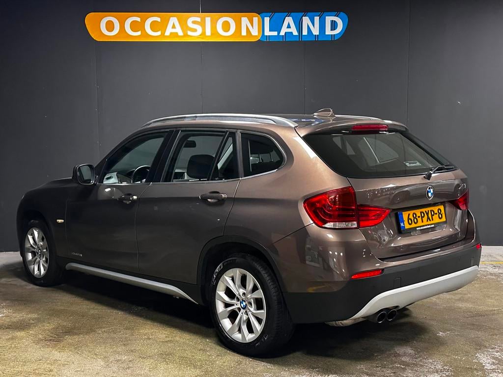 BMW X1 XDrive28i Executive|AUTOMAAT|CRUISE|BLUETOOTH|NAVI|CA, Auto's, BMW, Euro 5, Stof, Gebruikt, Zwart