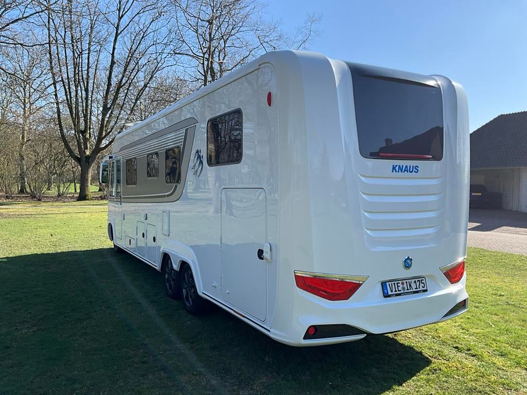 Knaus Sun i 900 LEG | 177PK Aut. | 5.5t | OFF-Grid: Zon&Gas, Caravans en Kamperen, Campers, Luifel, Fiat, Diesel, Koelkast