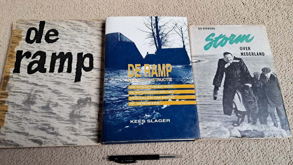 De watersnoodramp 1953 in Zeeland en Zuid-Holland 3 boeken, Boeken, Ophalen of Verzenden, Zo goed als nieuw, G. Verburg. – K. Slager.