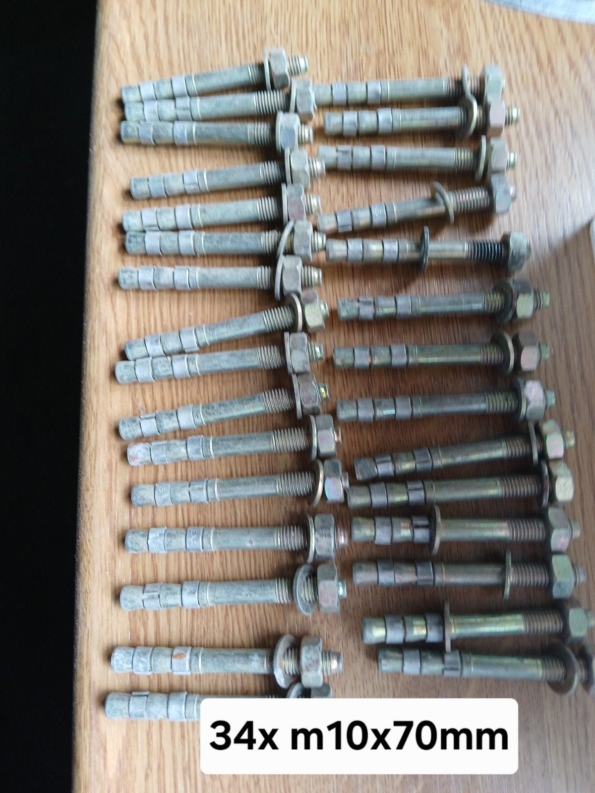 Diverse pluggen en ankers (m10x75, m12x110, m10x70), Ophalen, Gebruikt, 100 tot 250 mm, Pluggen