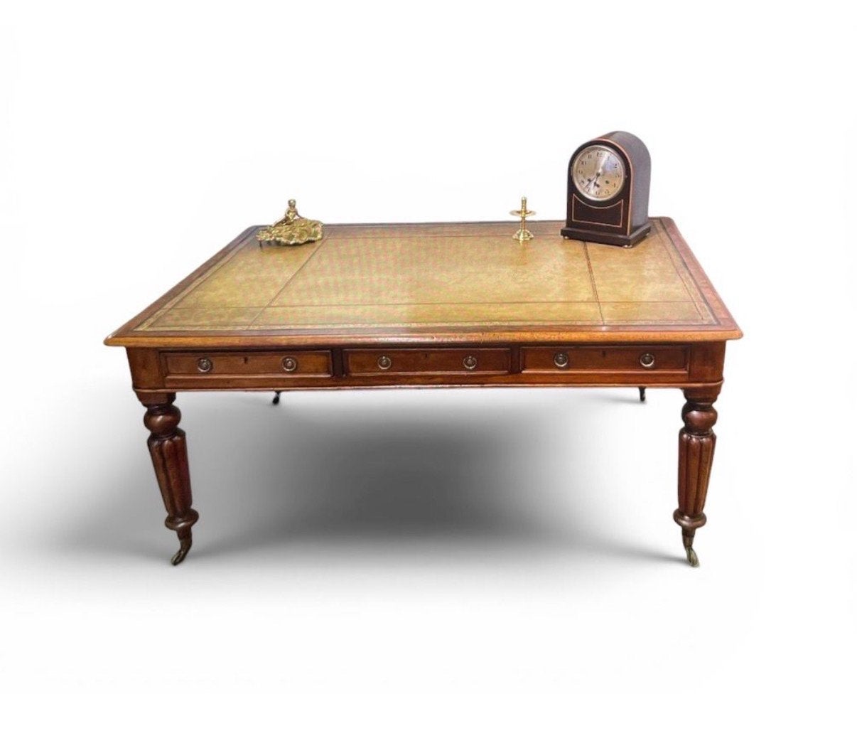 Engels Tafelbureau met Leren Inlegwerk en Messing Wieltjes, Ophalen