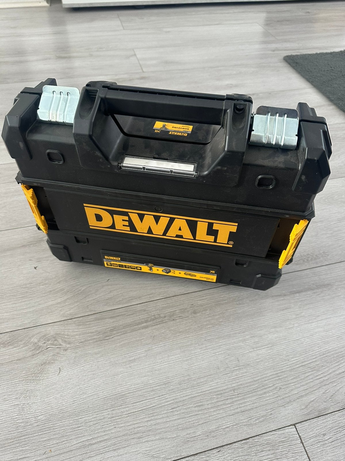 Te koop leggen koffer van DEWALT, Ophalen of Verzenden, Zo goed als nieuw