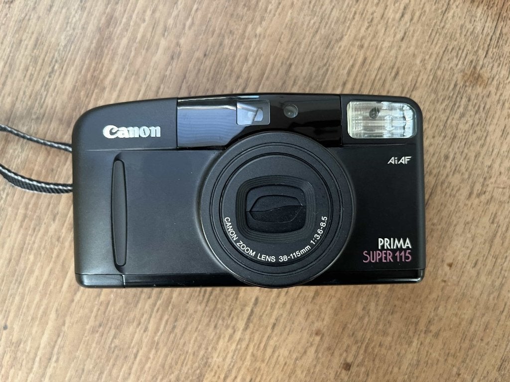 Canon Prima Super 115 35mm Film point-and-shoot camera, Audio, Tv en Foto, Fotocamera's Analoog, Ophalen of Verzenden, Zo goed als nieuw