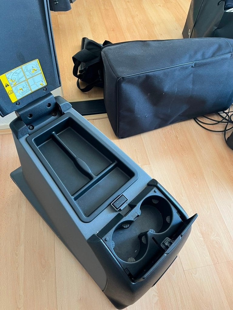Ford Fusion middenarm steun / console achterbank, Ophalen