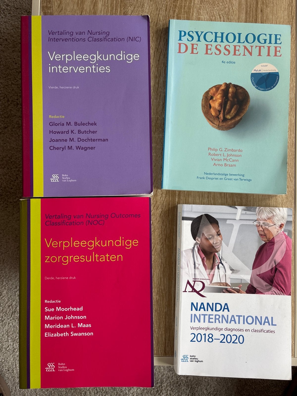 Verpleegkundige boeken HBO: NIC, NOC, NANDA & Psychologie, Boeken, Studieboeken en Cursussen, Ophalen, Beta, Gelezen, HBO