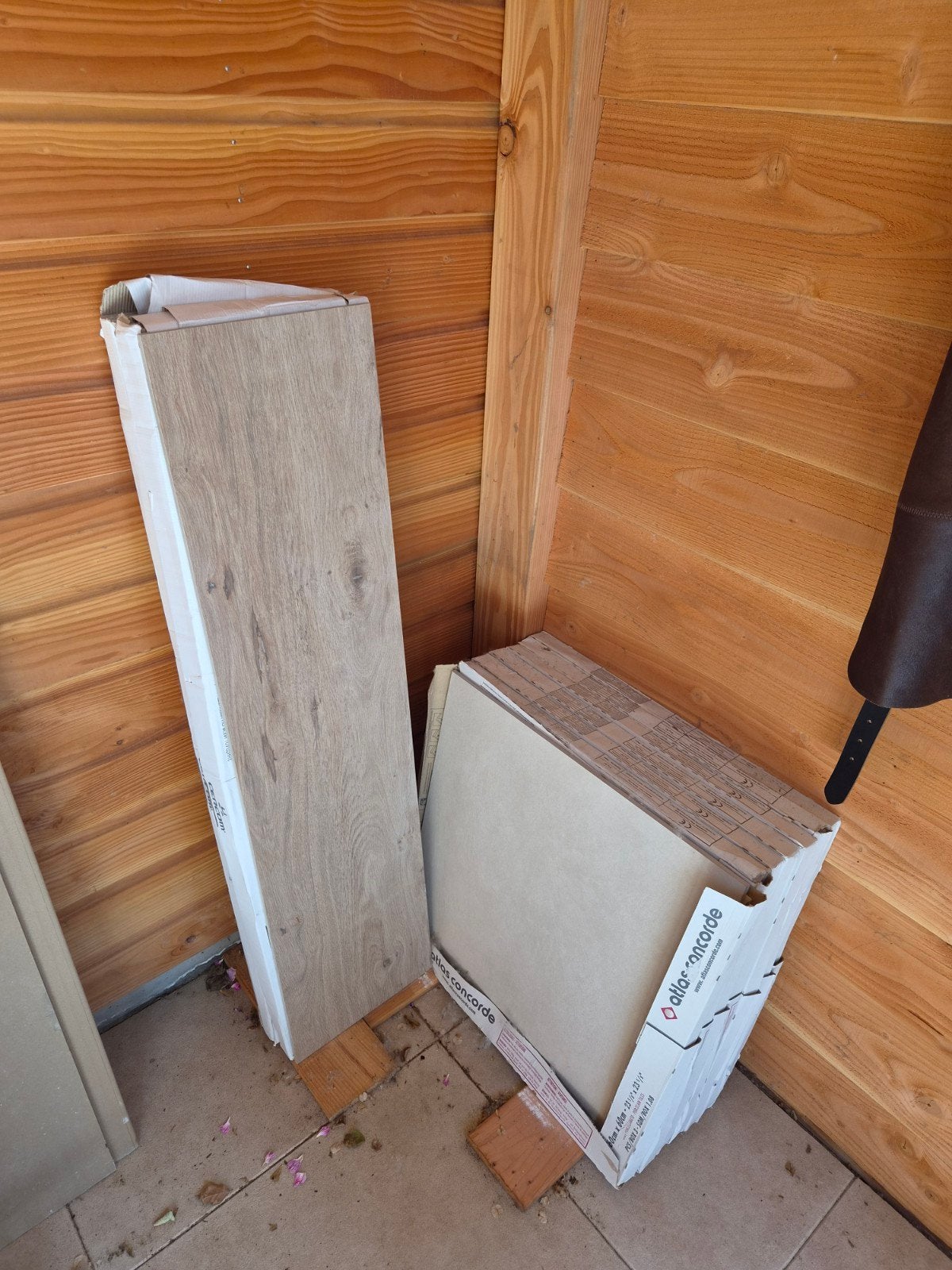 Badkamer tegels, Ophalen, 60 cm of meer, Nieuw, Vloertegels