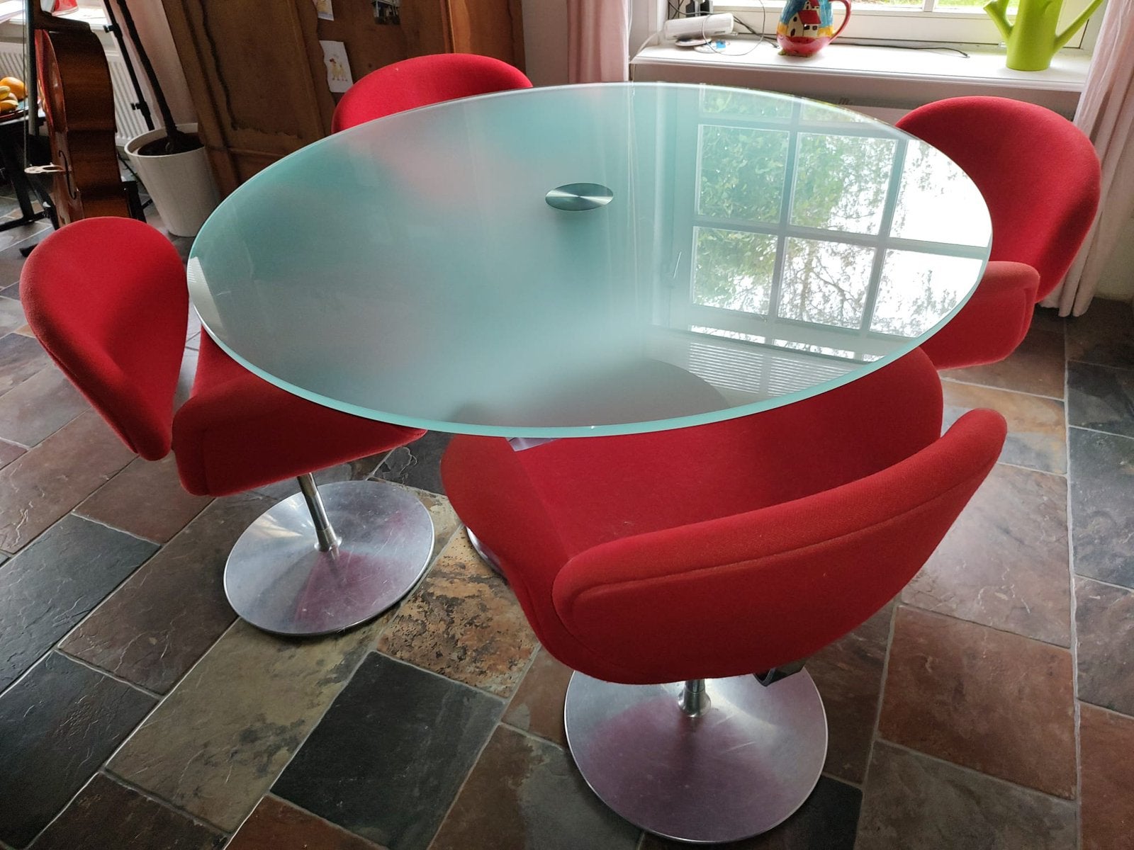 Metaform Orfis design eettafel – rond glas / RVS, Ophalen, Gebruikt