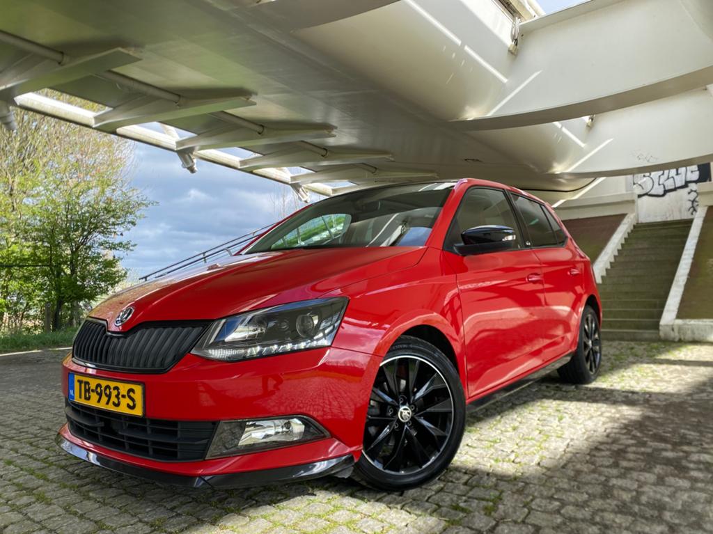 Skoda Fabia 1.2 TSI Monte Carlo edition, Auto's, Skoda, Stof, 40 €/maand, Zwart, 4 cilinders