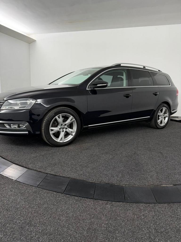 Volkswagen Passat 1.4 TSI 90KW Variant DSG 2012 Zwart, Auto's, Origineel Nederlands, Particulier, 750 kg, 16 km/l