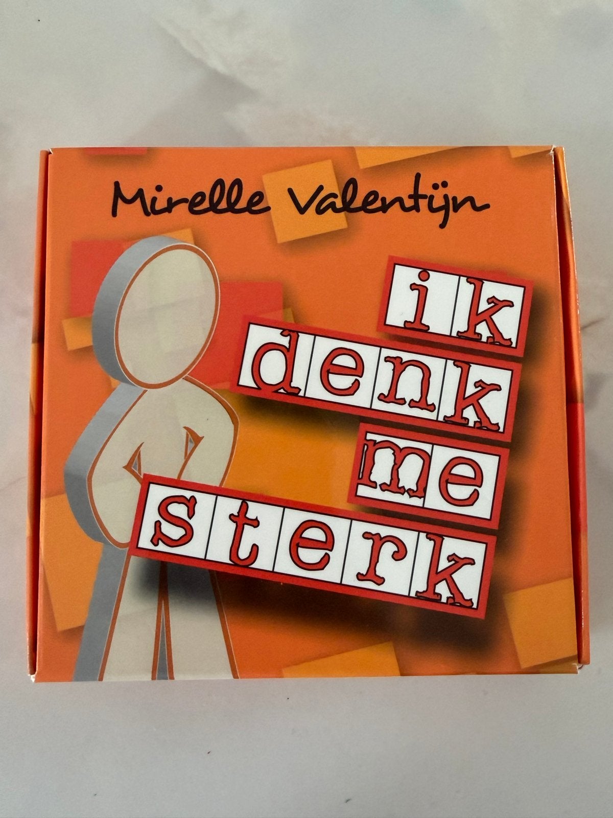 Ik denk me sterk - Mirelle Valentijn (ISBN 9789461904805), Verzenden, Zo goed als nieuw