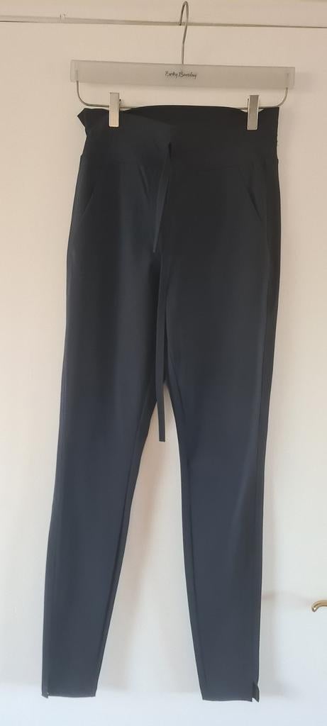 Nieuwe broek XS 34 navy Studio Anneloes donkerblauw travel, Studio Anneloes, Blauw, Nieuw, Ophalen of Verzenden