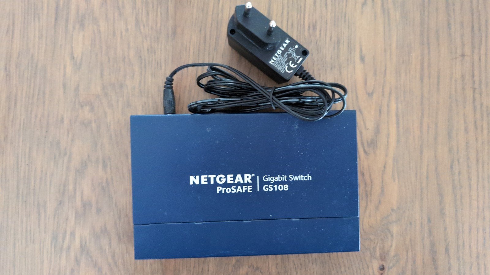 NETGEAR GS108 Gigabit Switch - 8 poorten, Ophalen of Verzenden, Gebruikt