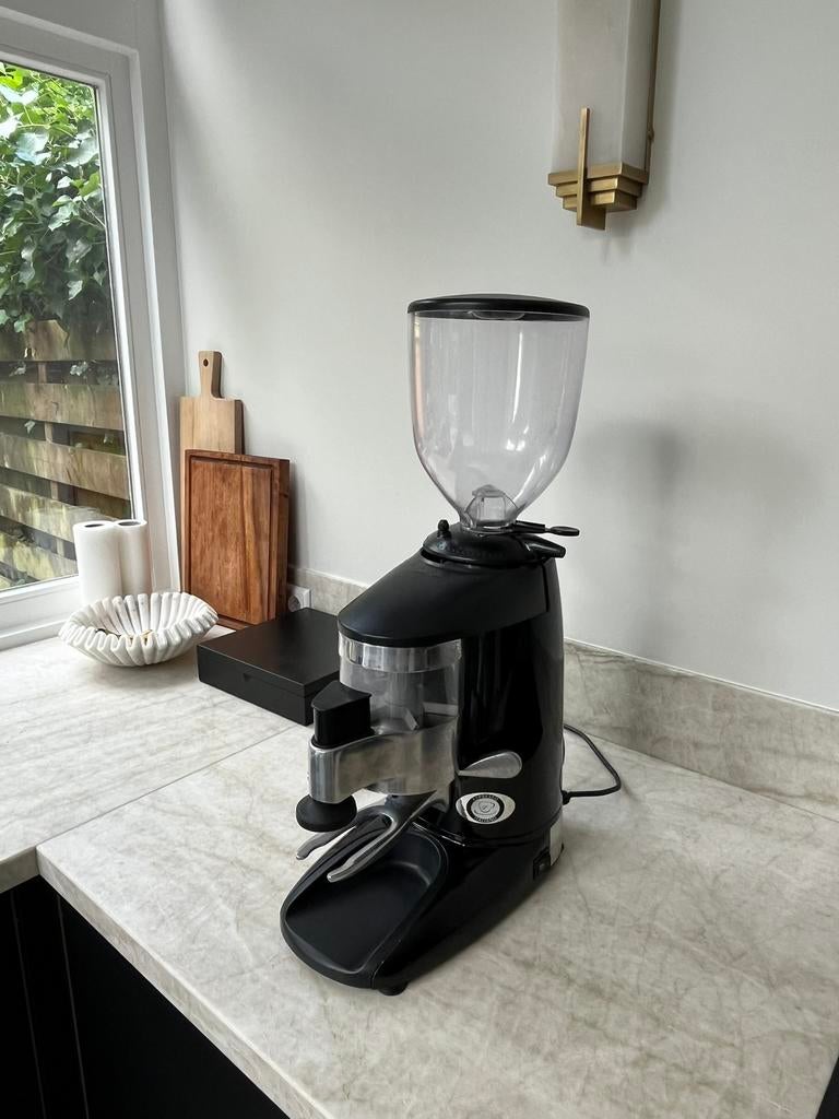 Compak K6 koffiemolen, Ophalen, Gebruikt
