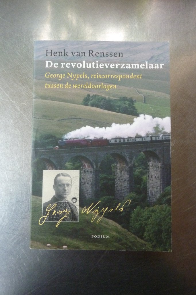 Henk van Renssen - De Revolutieverzamelaar, Ophalen of Verzenden, Zo goed als nieuw