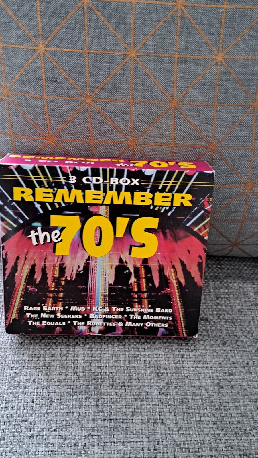 3 cd box  remember the 70's, Ophalen of Verzenden, Zo goed als nieuw, Pop