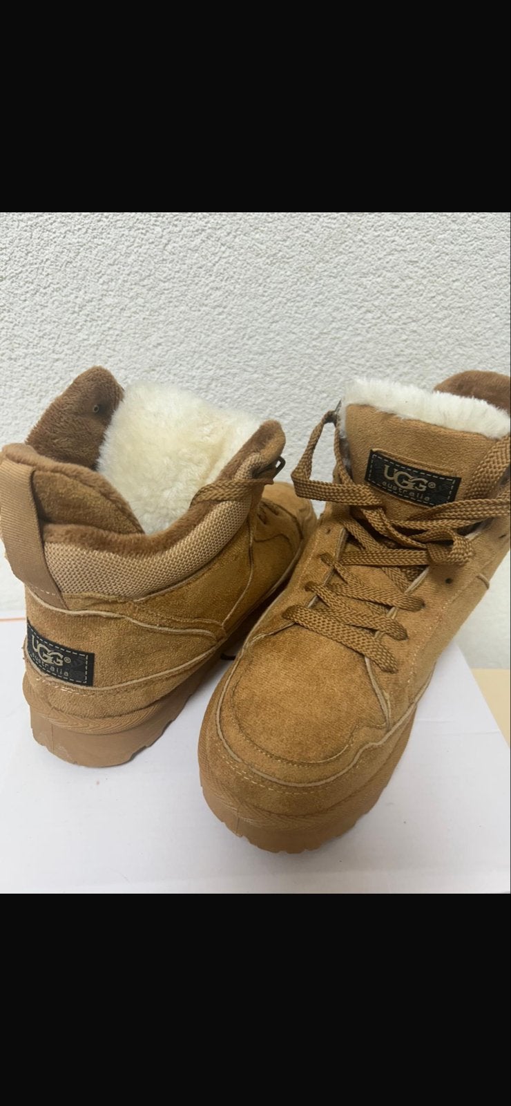 Nieuwe UGG sneakers - Maat 37 & 38, Bruin, Lage of Enkellaarzen, Nieuw, Ophalen of Verzenden