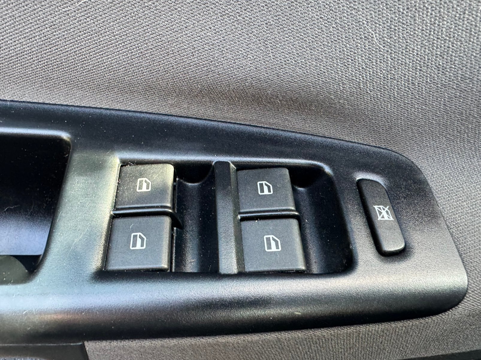Foto 14 van Volkswagen Polo 1.2 Esyline 2008 Grijs Nieuwe Apk