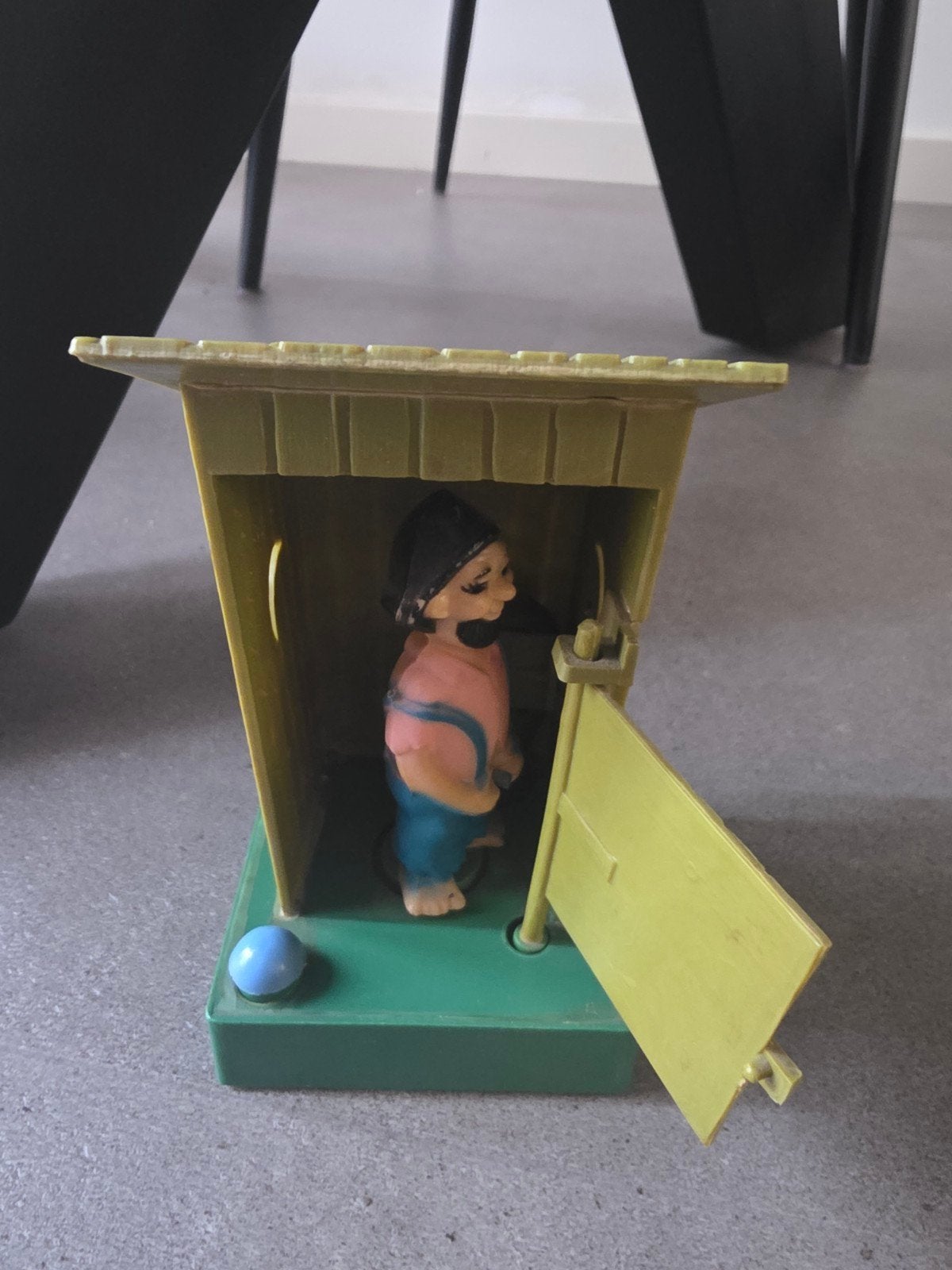 Vintage novelty speelgoed  The Outhouse (jaren ’50–’60), Ophalen of Verzenden