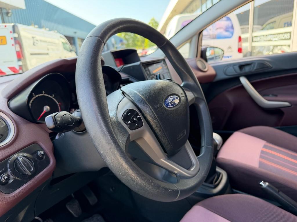 Ford FIESTA 1.25 AIRCO LMV, Voorwielaandrijving, Euro 5, 4 cilinders, Bedrijf