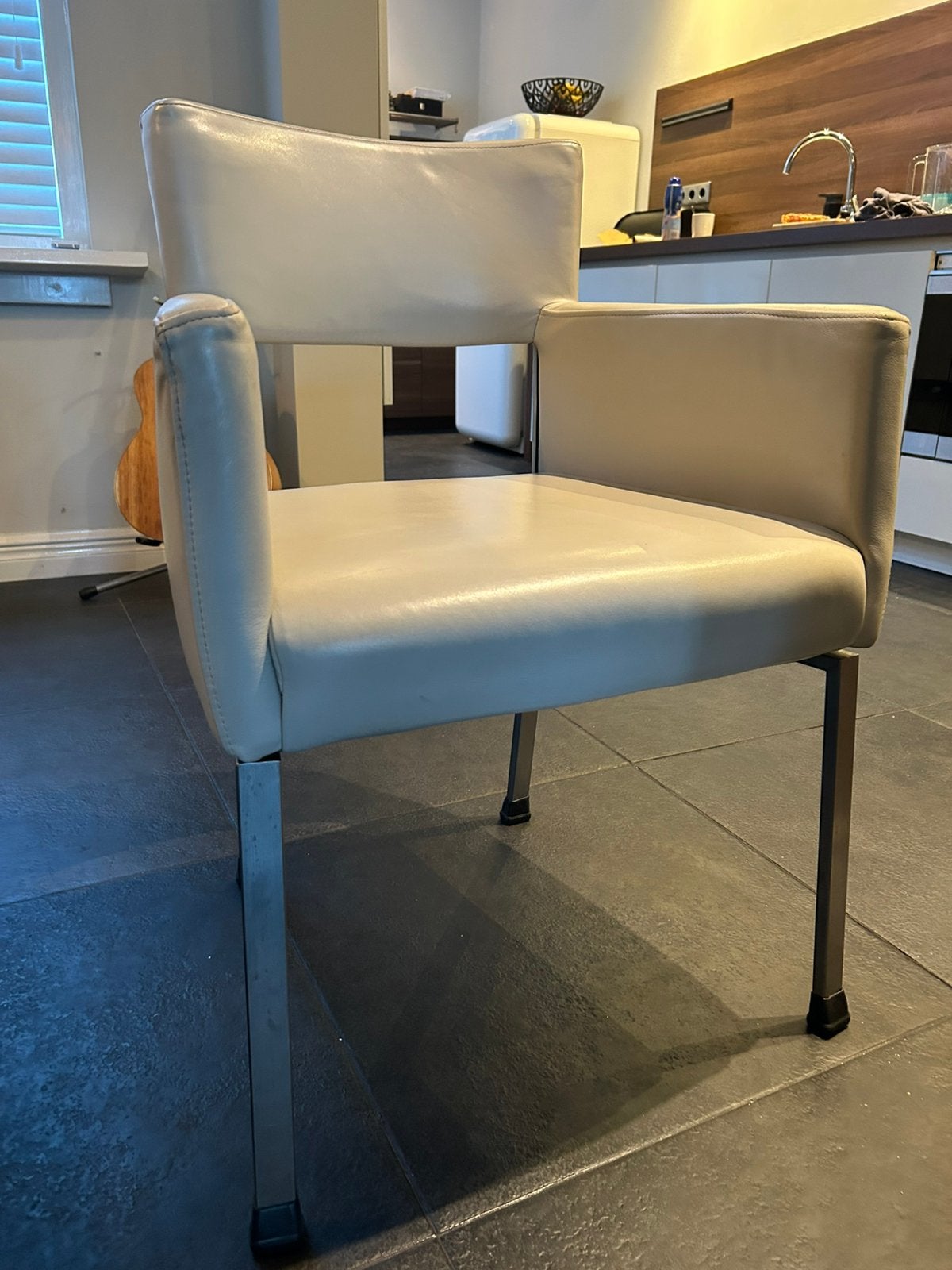 Foucault stoelen 4 stuks, Ophalen, Zo goed als nieuw, Vijf, Zes of meer stoelen