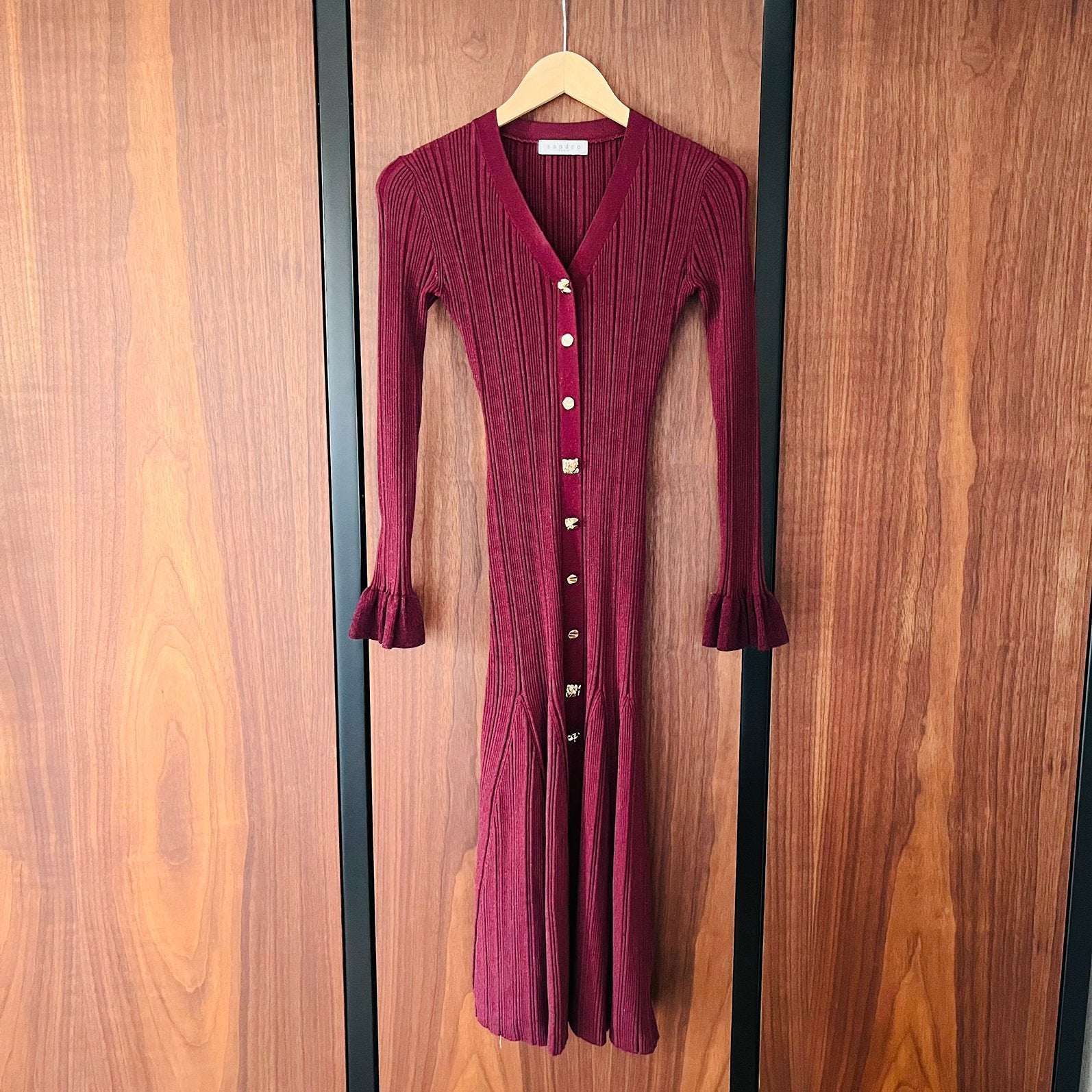 Stijlvolle bordeaux jurk van Sandro, Kleding | Dames, Jurken, Maat 38/40 (M), Verzenden, Zo goed als nieuw, Rood