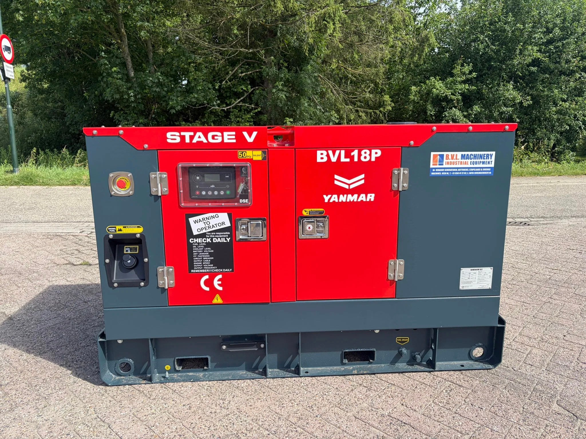 Yanmar 4TNV88 17,5 19 kVA Leroy Somer aggregaat generatorset