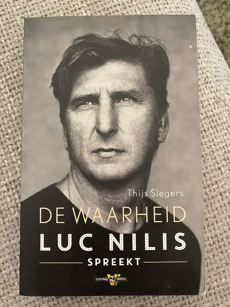 De Waarheid Luc Nilis Spreekt - Thijs Slegers, Ophalen of Verzenden, Zo goed als nieuw, Sport